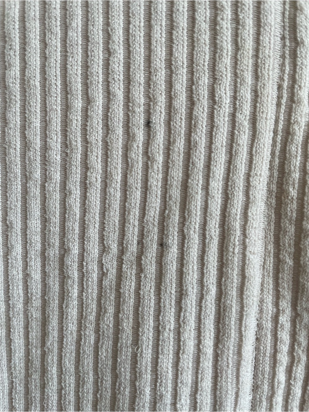 H&M Ribbed V-Neck Button-Front Top - Cream - Picture 4 of 4